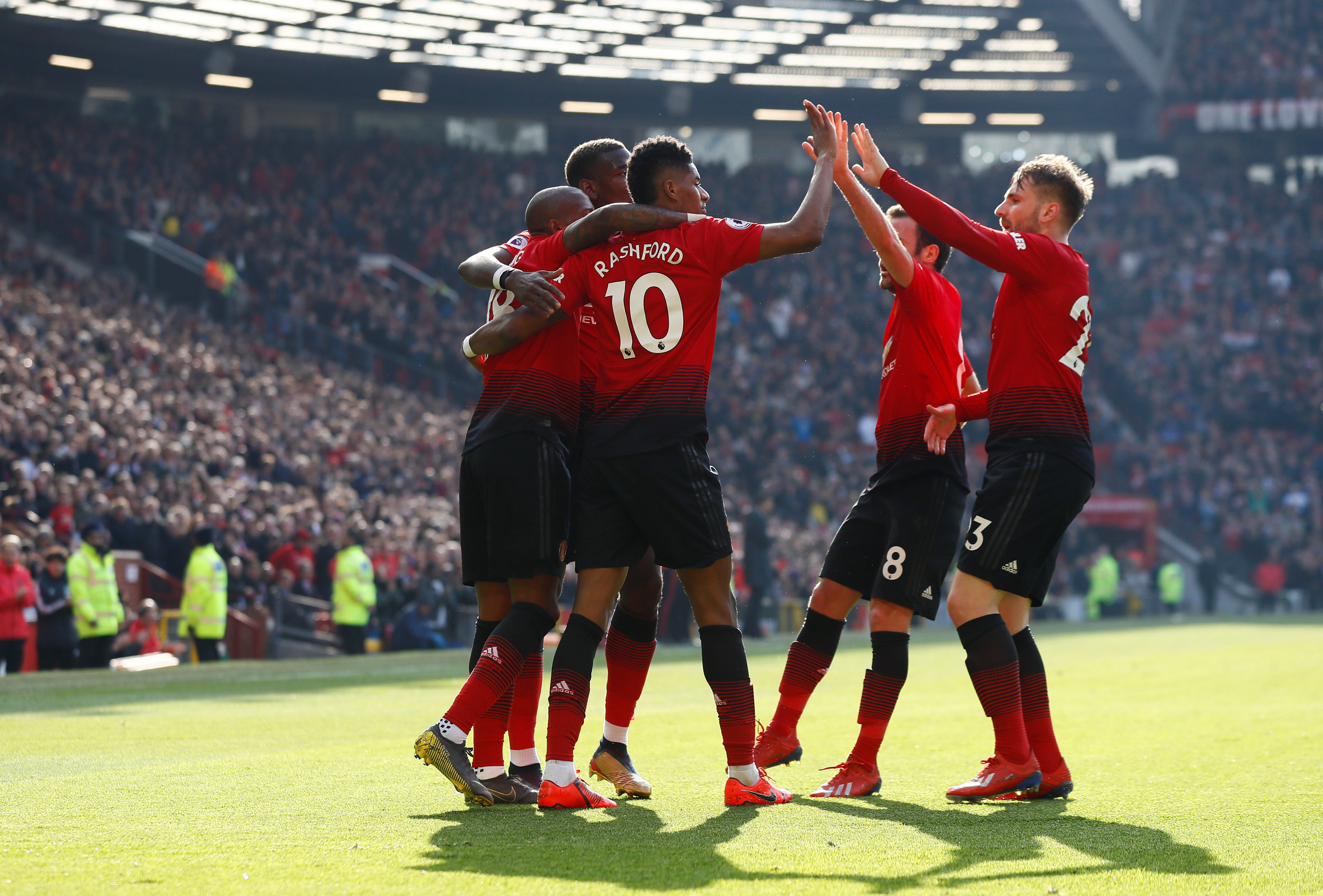 作始终受到 作始终受到