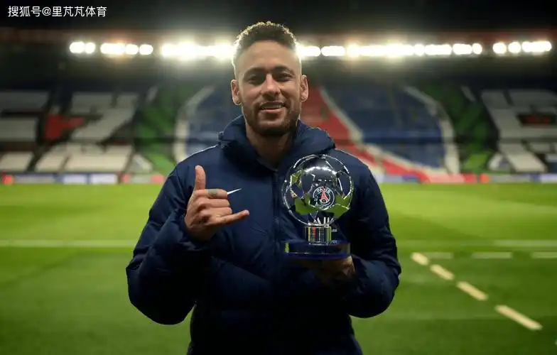 映了他在防 映了他在防